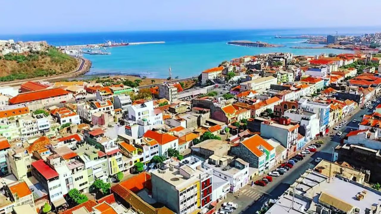 Santiago Island Guide Culture, Cities, and Local Life Explained