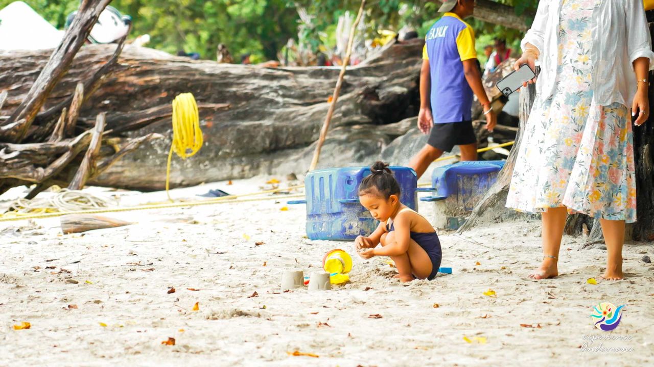 Traveling Between Islands With Kids or Elderly Family (1)